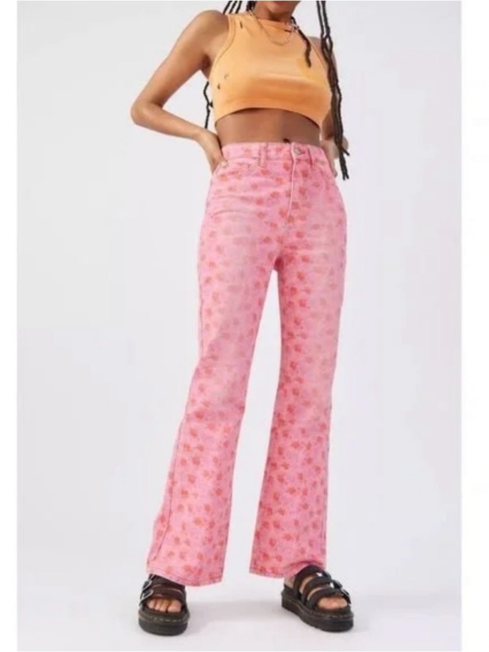 URBAN OUTFITTERS BDG High Rise Flare Leg Pink Painted Floral Denim Jeans Size 24